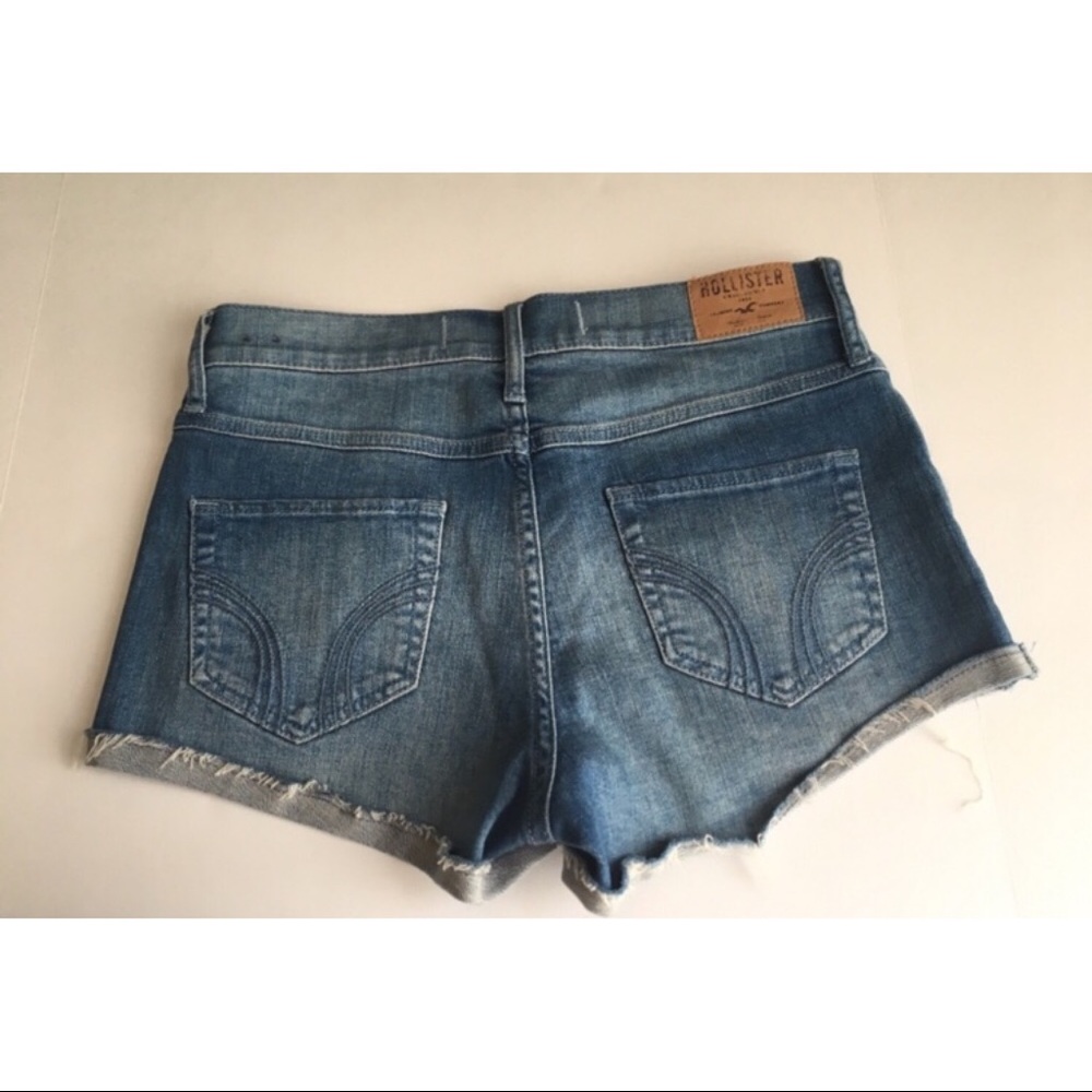 Hollister Sequin Denim Shorts - Picture 5 of 9